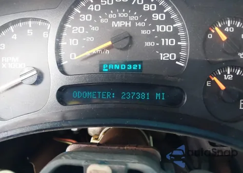 2005 Chevrolet Silverado 1500 Ls z USA, uszkodzony, nr VIN 2GCEC19TX51198985